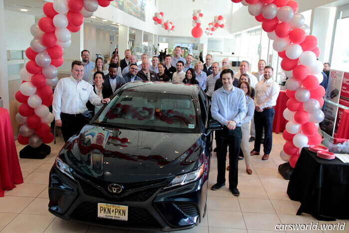 El Organismo de Control del Consumidor de Trump Deja a Toyota Libre De Engaños A Los Compradores | Carscoops